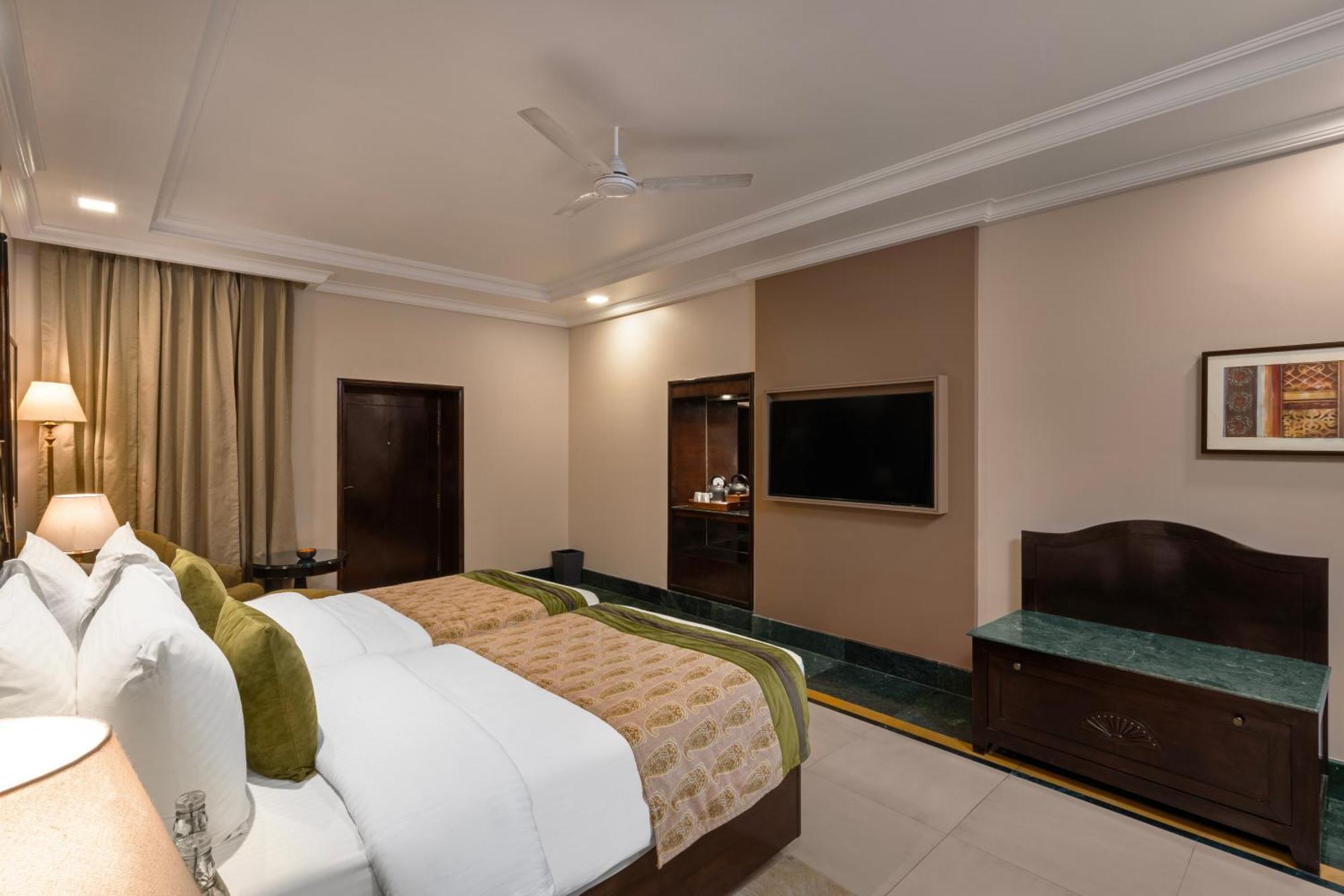 Ganga Lahari By Leisure Hotels Haridwār Exteriör bild