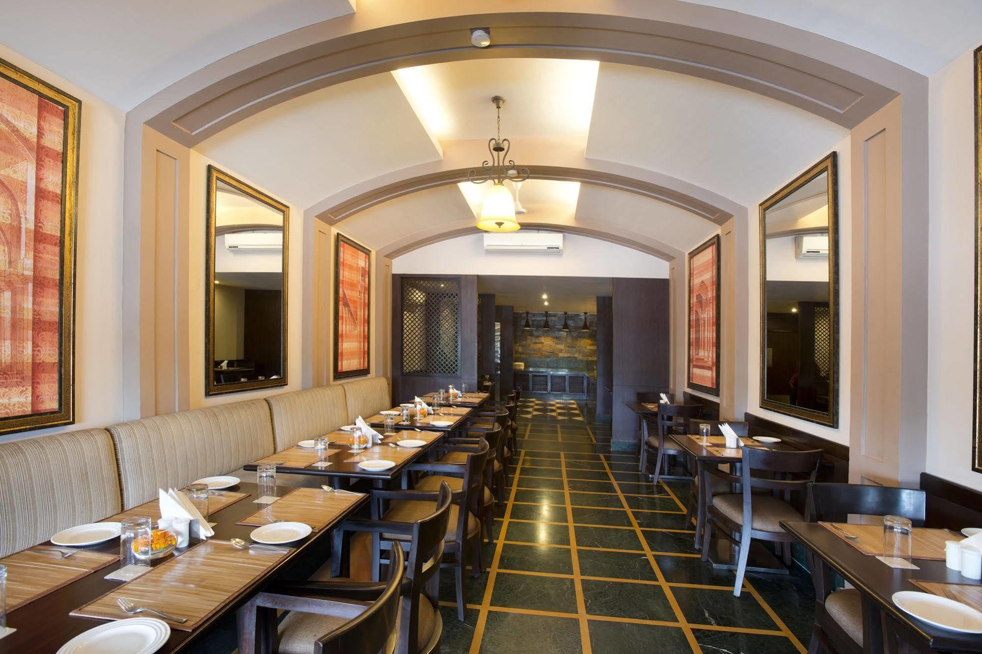 Ganga Lahari By Leisure Hotels Haridwār Exteriör bild